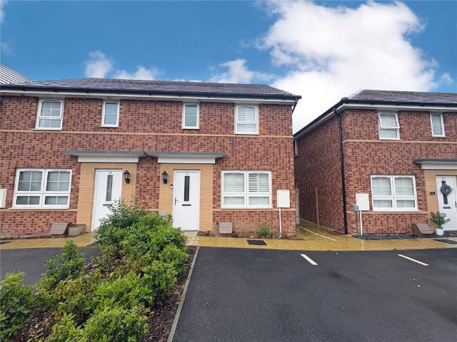 3 bedroom semi detached house to rent