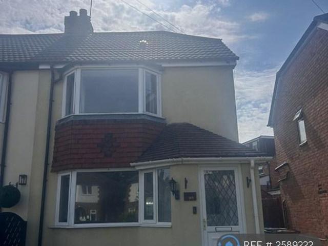 3 bedroom semi detached house to rent