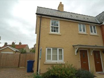 3 bedroom semi detached house to rent