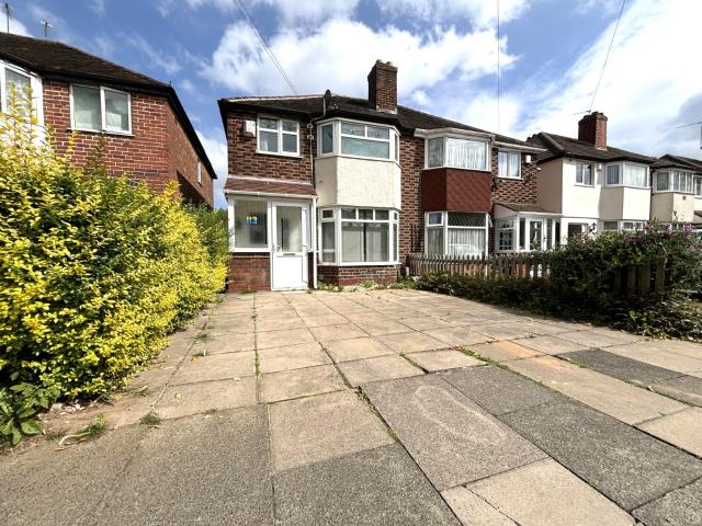 3 bedroom semi detached house to rent