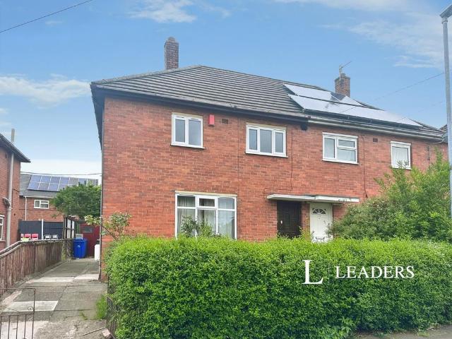 3 bedroom semi detached house to rent