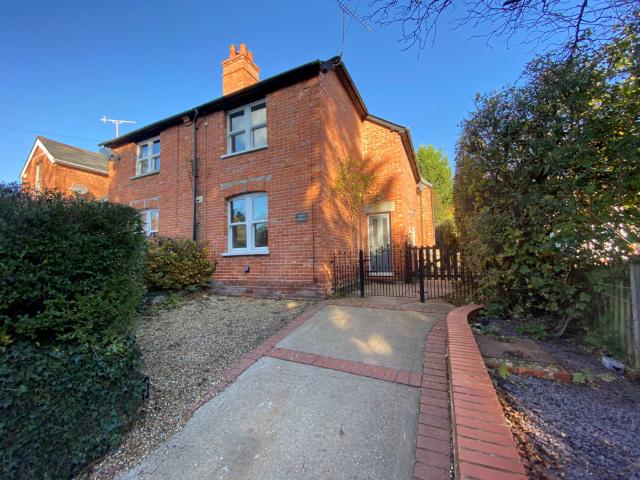 3 bedroom semi detached house to rent