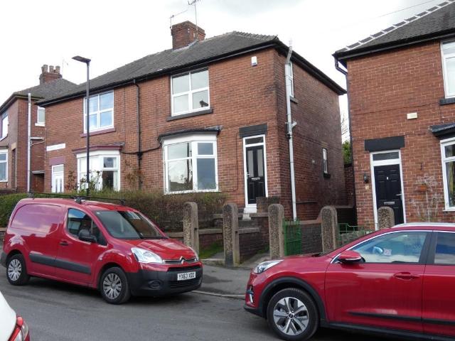 3 bedroom semi detached house to rent