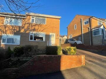 3 bedroom semi detached house to rent