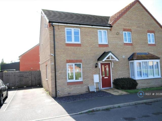 3 bedroom semi detached house to rent