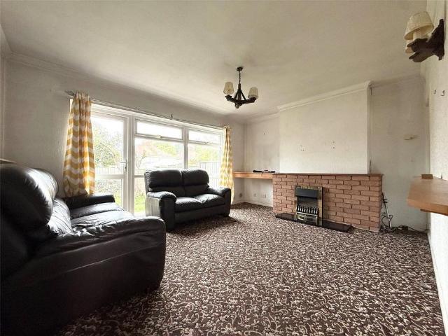 3 bedroom semi detached house to rent