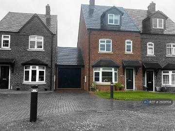 3 bedroom semi detached house to rent