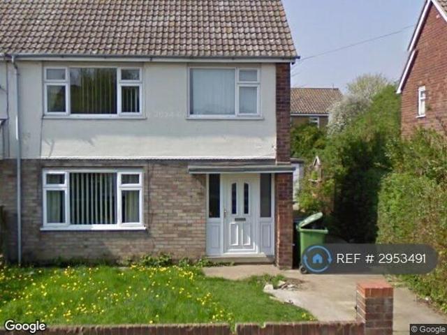 3 bedroom semi detached house to rent