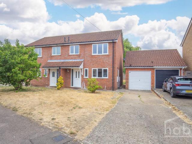 3 bedroom semi detached house to rent