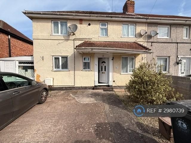 3 bedroom semi detached house to rent