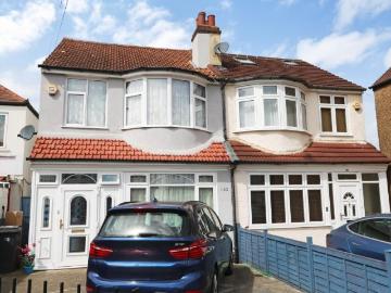 Tolworth, Surbiton, Greater London - Garden