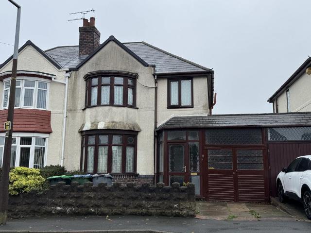 3 bedroom semi detached house to rent