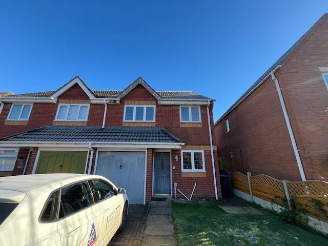 3 bedroom semi detached house to rent