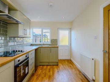Flintshire county, Wales - Equipped kitchen