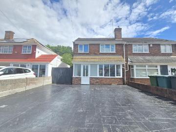 3 bedroom semi detached house to rent