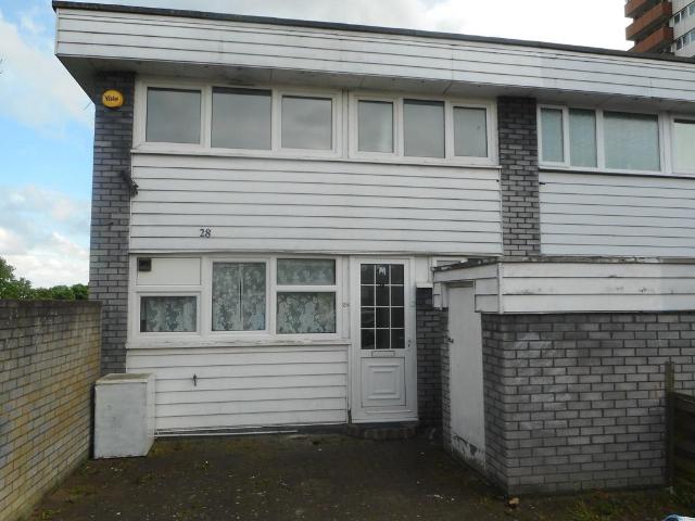 3 bedroom semi detached house to rent