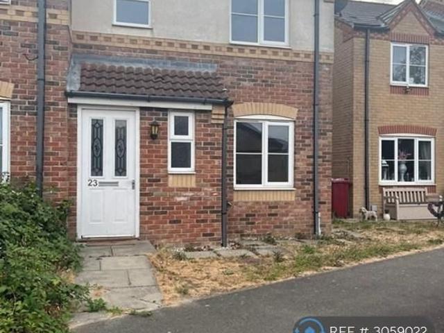 3 bedroom semi detached house to rent