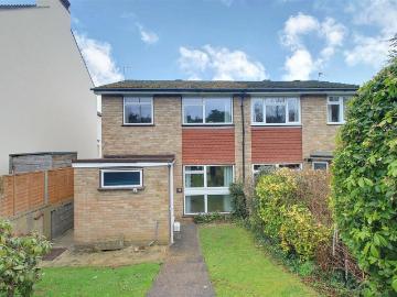 3 bedroom semi detached house to rent