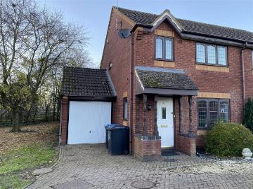 3 bedroom semi detached house to rent