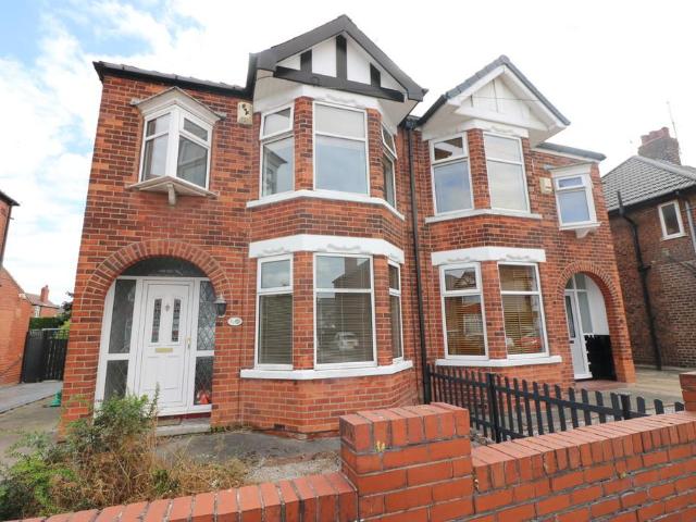 3 bedroom semi detached house to rent