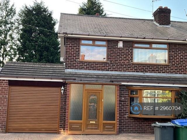 3 bedroom semi detached house to rent