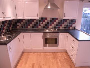 3 bedroom semi detached house to rent