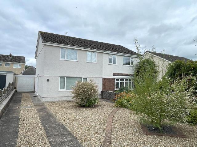 3 bedroom semi detached house to rent