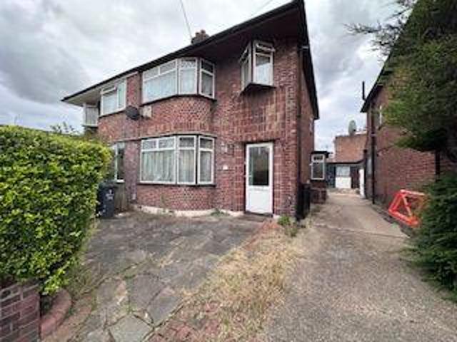 3 bedroom semi detached house to rent