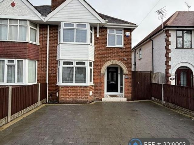 3 bedroom semi detached house to rent