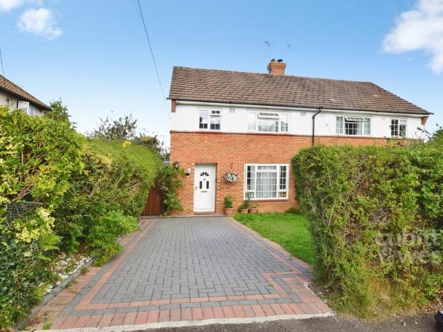 3 bedroom semi detached house to rent