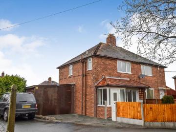 3 bedroom semi detached house to rent