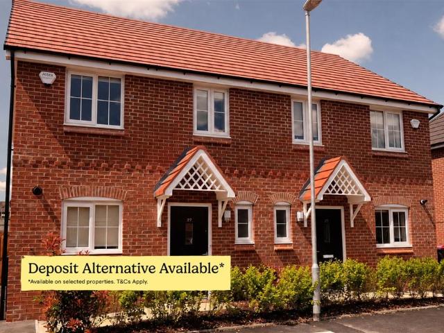 3 bedroom semi detached house to rent