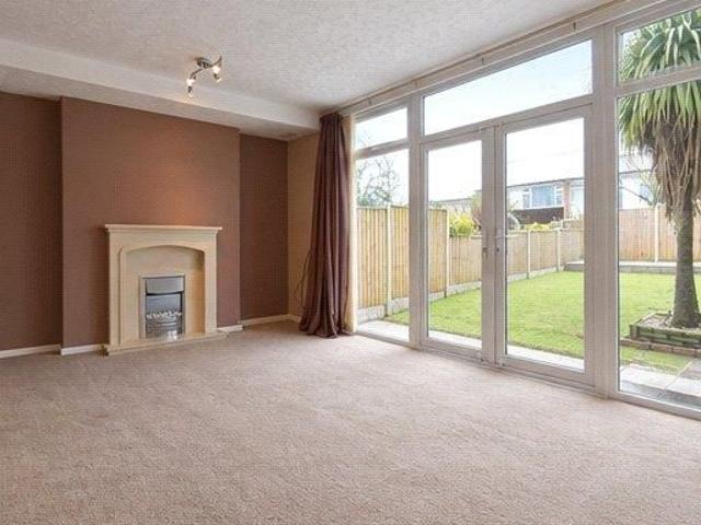 3 bedroom semi detached house to rent