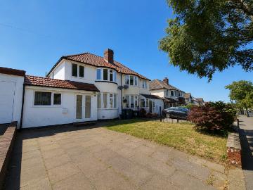 3 bedroom semi detached house to rent