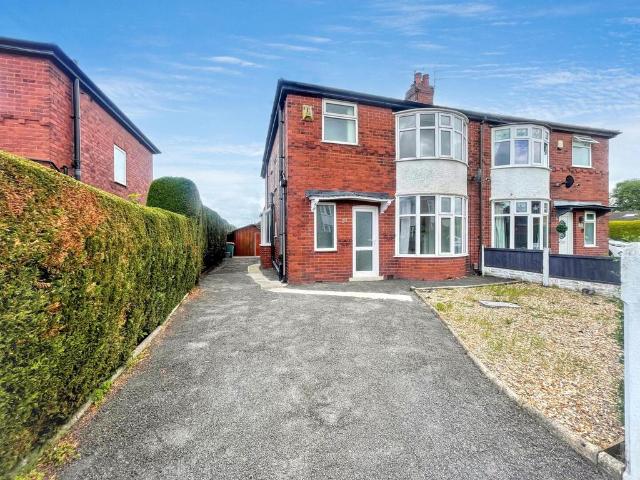 3 bedroom semi detached house to rent
