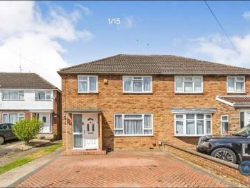 3 bedroom semi detached house to rent
