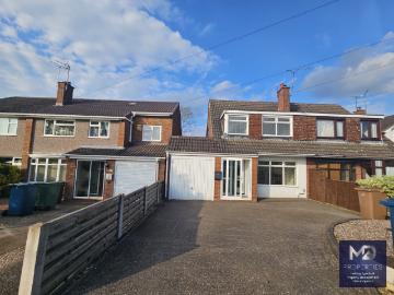 3 bedroom semi detached house to rent