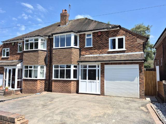 3 bedroom semi detached house to rent