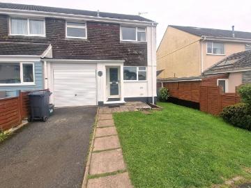 3 bedroom semi detached house to rent