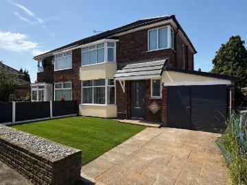 3 bedroom semi detached house to rent