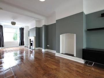 3 bedroom semi detached house to rent
