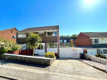 3 bedroom semi detached house to rent