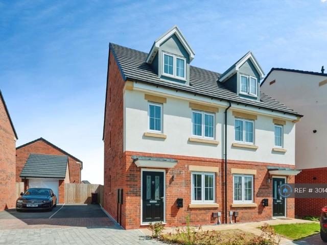 3 bedroom semi detached house to rent