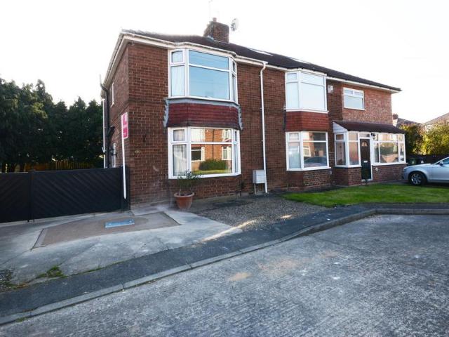 3 bedroom semi detached house to rent