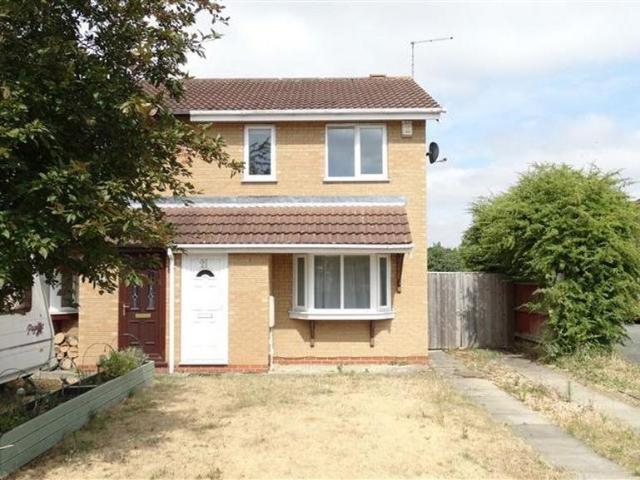 3 bedroom semi detached house to rent