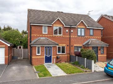 3 bedroom semi detached house to rent