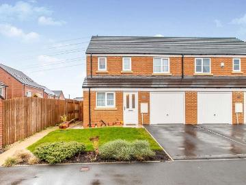 3 bedroom semi detached house to rent