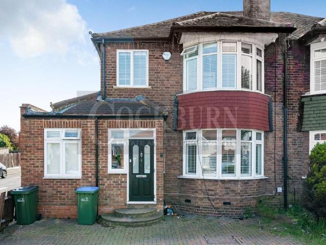 3 bedroom semi detached house to rent