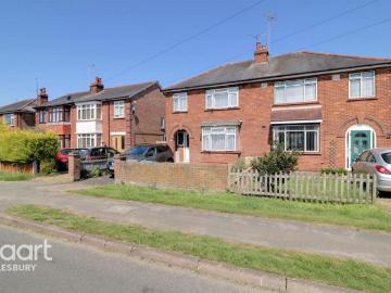 3 bedroom semi detached house to rent