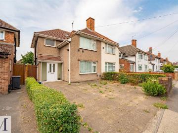 4 bedroom semi detached house to rent